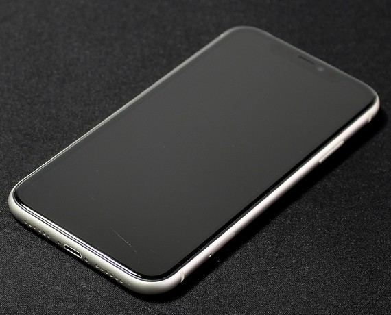 Apple iPhone 11 ( A2221 ) - 64 GB - White - Ohne Simlock