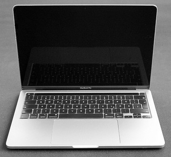 Apple MacBook Pro 2020 13