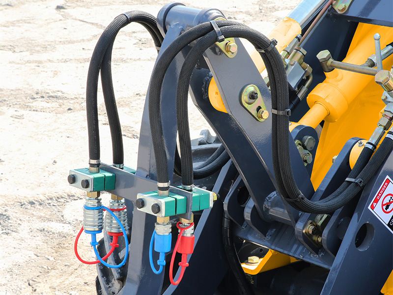 4-Wege Hydraulik Teleskopradlader LTD-800 Classic