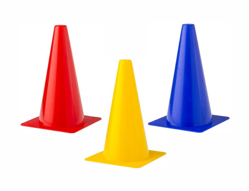 Pylons (4 colors) - height: 23 cm Pylons (4 colors) - height: 23 cm