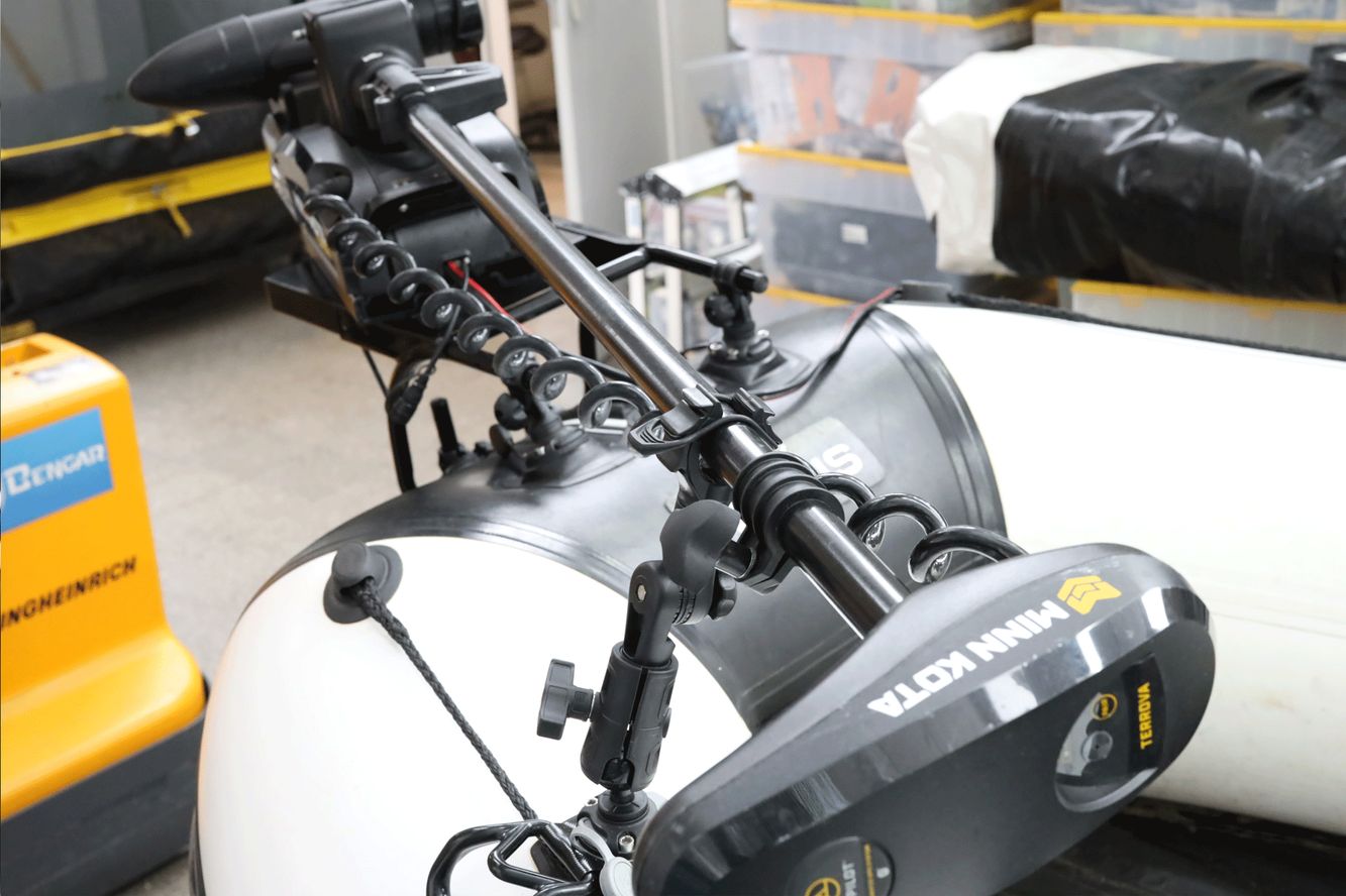 Fasten Trolling E-Motor Support (verstellbar) Bug Motoren Kopfhalterung Terrova Fasten Trolling E-Motor Support (verstellbar) Bug Motoren Kopfhalterung Terrova