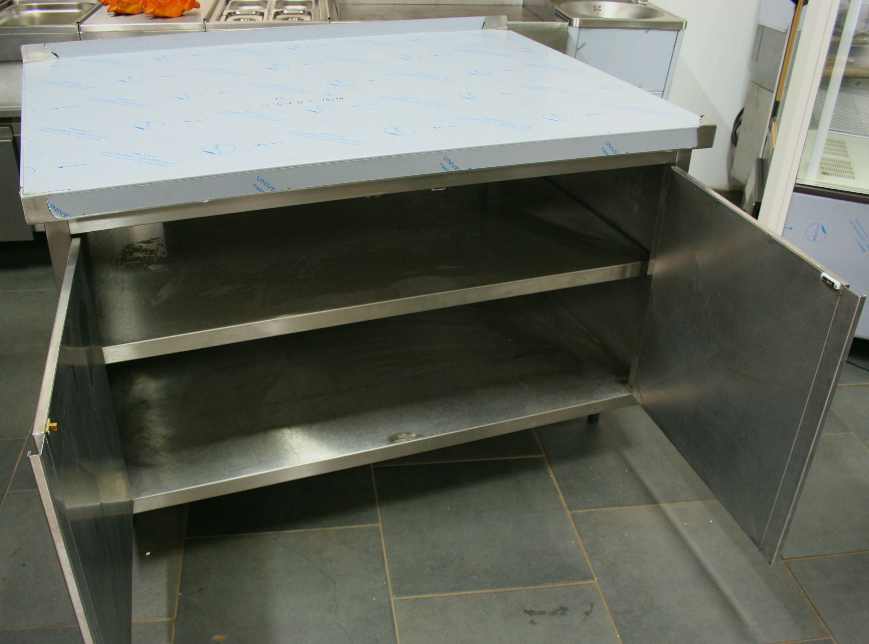 Arbeitsschrank 137 cm x 100 x85 cm, EXTRA TIEF! Made in Germany, sehr